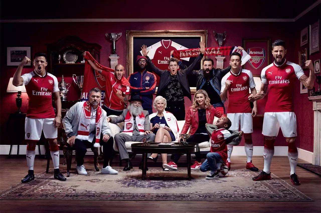 马丁内斯：今天所有球员都表现很出色，直接晋级世界杯很重要（马丁内斯：全队今日发挥出色，直接拿到世界杯资格意义重大）