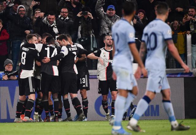 欧冠球员表现评析：C罗连续进球,（C罗连场破门：欧冠球员表现解读）