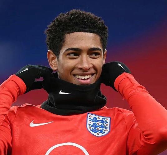 斯玛特：训练感觉很好，计划出战下场NBA杯1／4决赛（斯玛特：状态良好，预计出战下场NBA杯四分之一决赛）