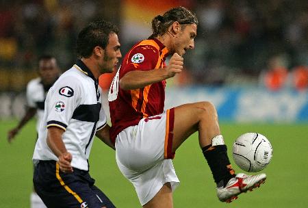 战绩碾压！阿森纳对捷克球队8胜2平保持不败，得失球27-3（优势尽显！阿森纳对捷克球队8胜2平未尝一败，得失球27-3）