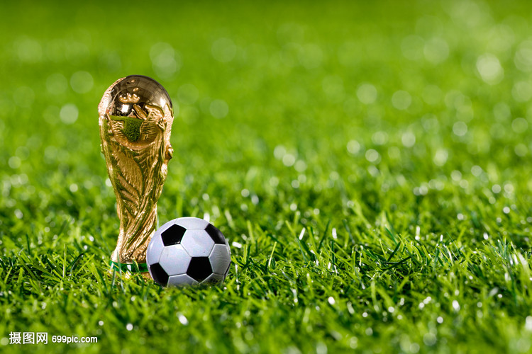 曼奇尼谈带伤比赛：除非把我腿弄断，否则别想让我离场（曼奇尼谈伤中坚持：非断腿不下场）