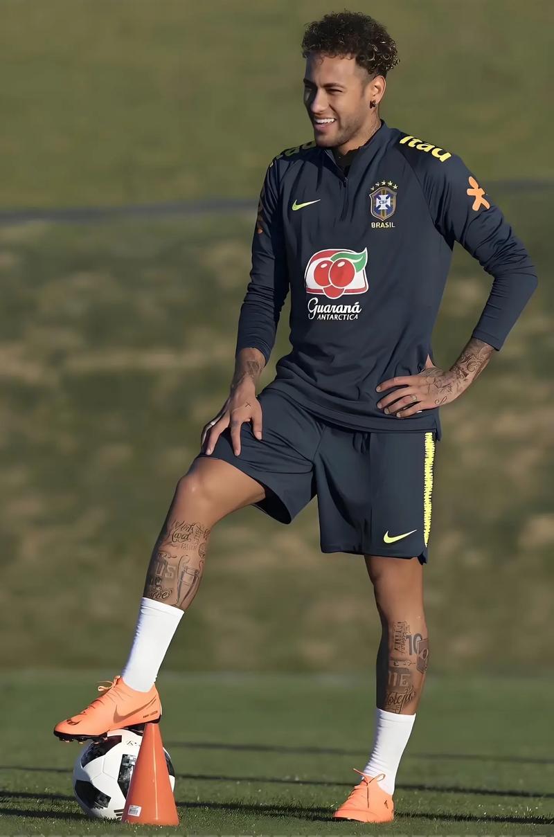 博列洛：皮奥20岁已非常全面，意大利国家队有了未来中锋人选（博列洛：20岁皮奥已相当全面，意大利队未来中锋人选已现）